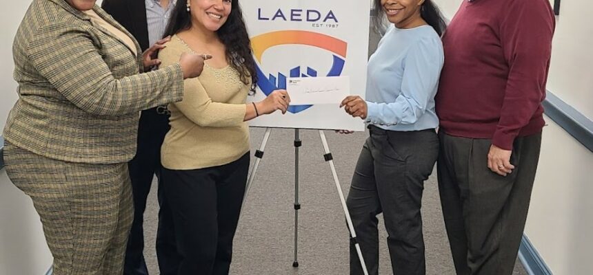 LAEDA Wins Columbia Bank’s “Banking for a Cause”