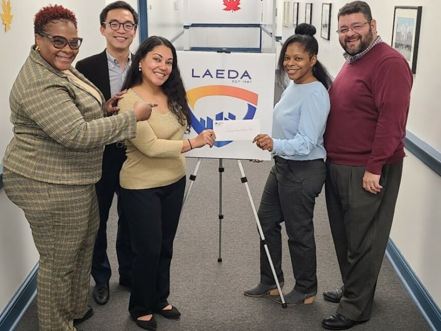 LAEDA Wins Columbia Bank’s “Banking for a Cause”