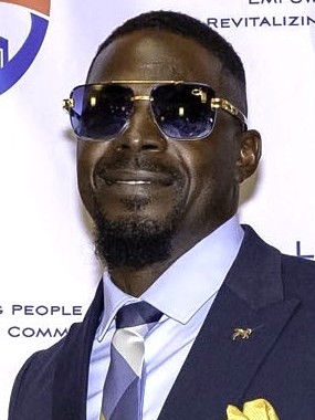 Moment with Our WBA Graduate – Robert Baylock – DaVinci Paris Fashion LLC